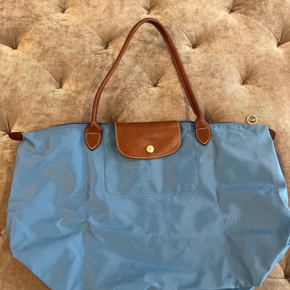 Medium Longchamp Le Pliage Tote (see dimensions in images), LIGHT BLUE